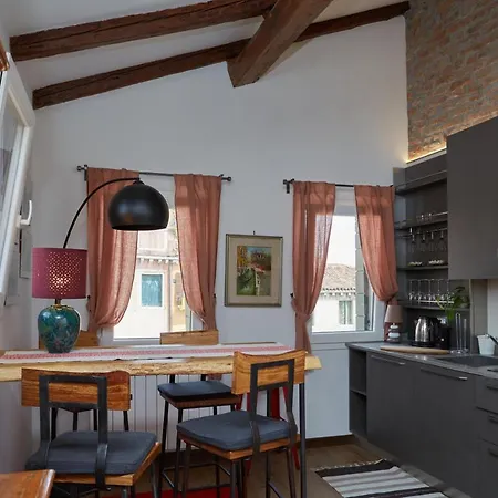 Acqua - Attico Con Terrazza 베니스