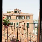 Acqua - Attico Con Terrazza