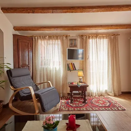 Acqua - Attico Con Terrazza